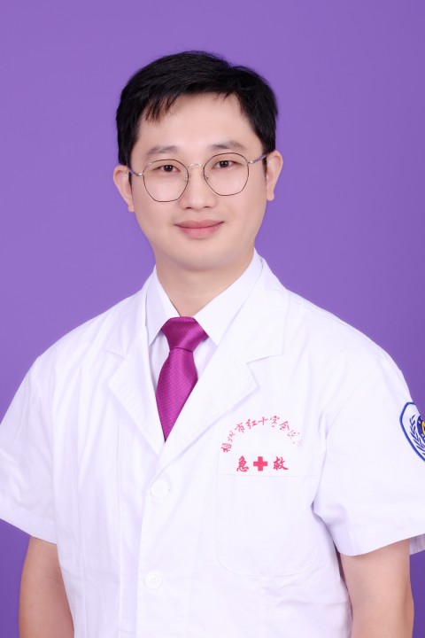 严君起